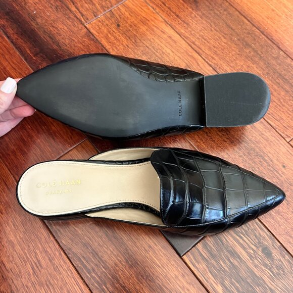 COLE HAAN Women's Piper Mule Shoe in Black Alligator Size 8 Leather Slip Ons - Picture 3 of 8